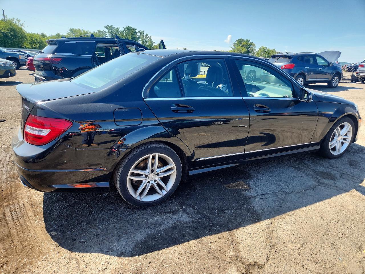 WDDGF8ABXEA944410 · 2014 MERCEDES-BENZ C · 3/12