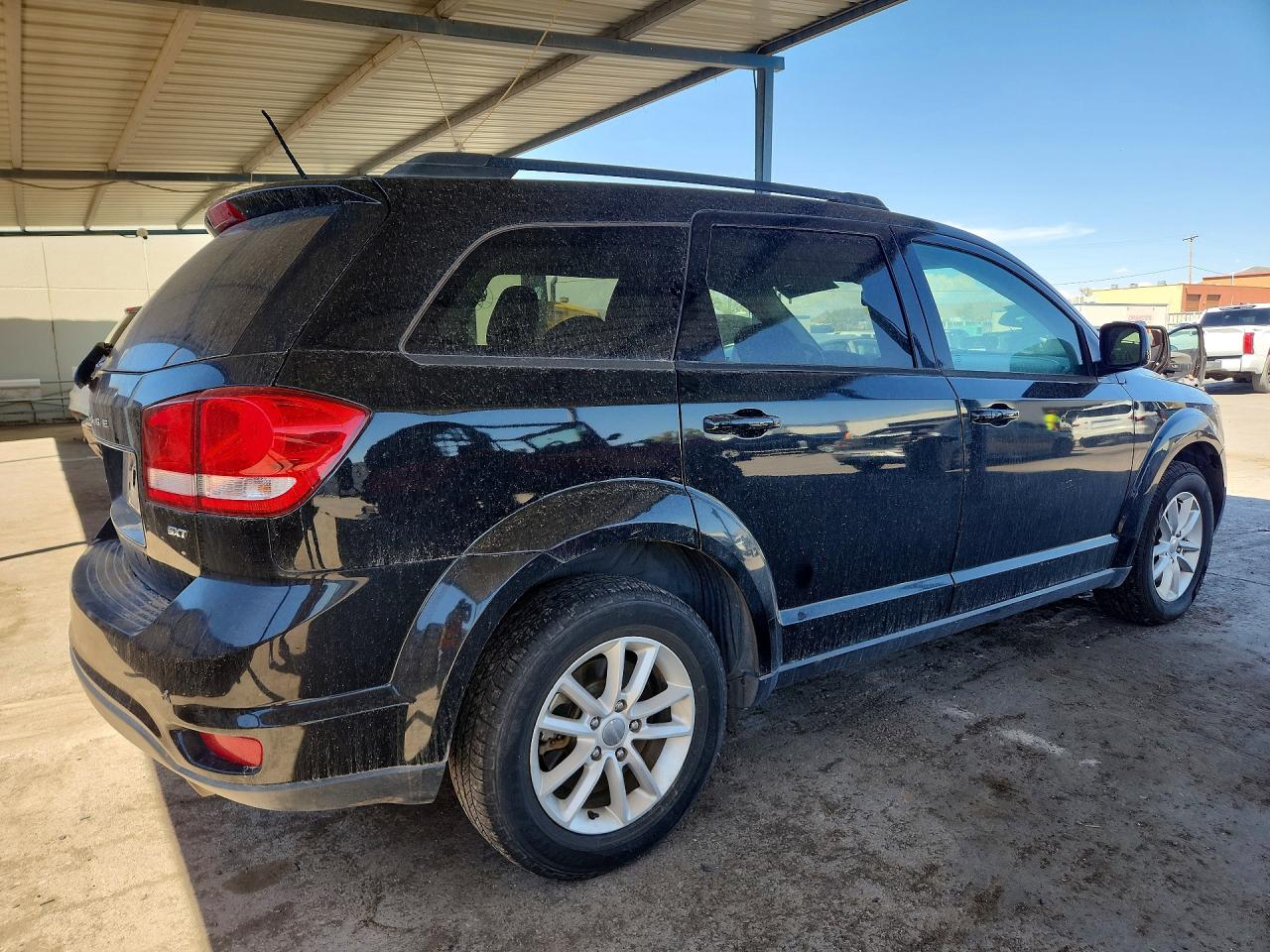 3C4PDCBG4FT535472 · 2015 DODGE JOURNEY · 3/13