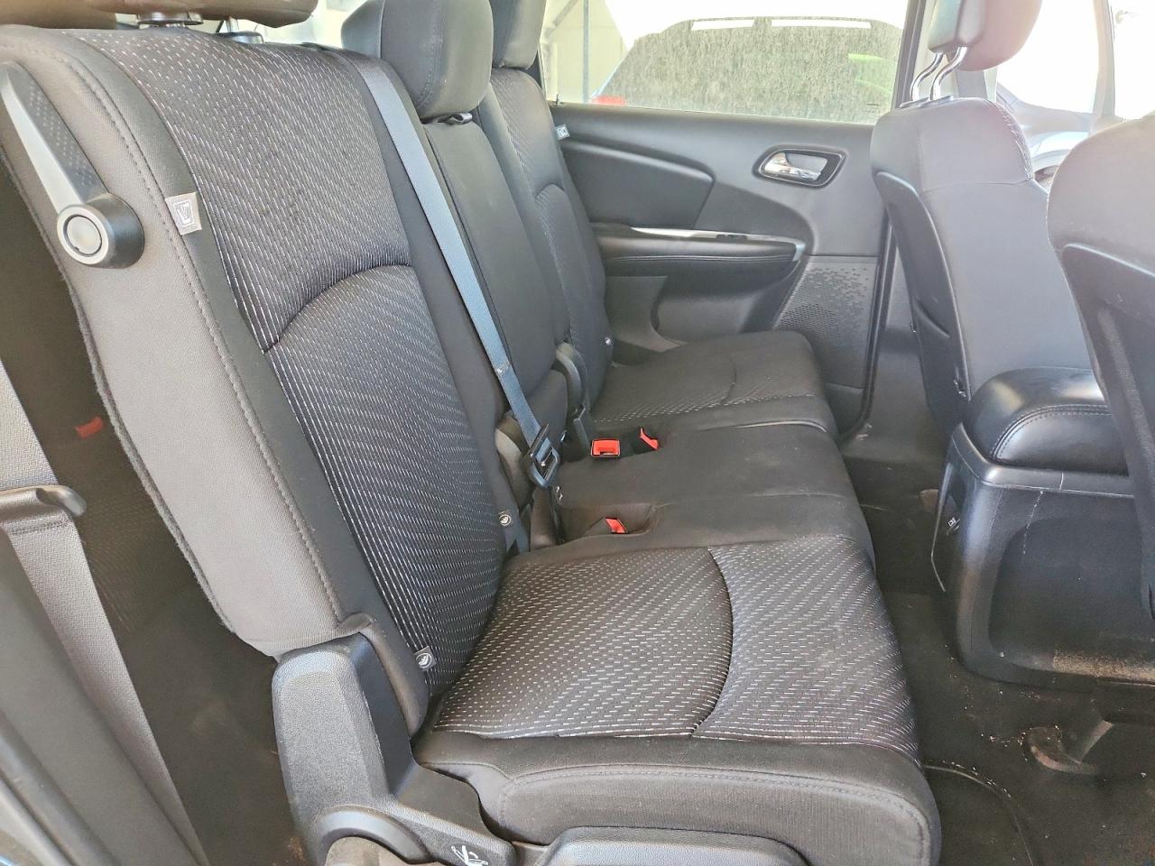 3C4PDCBG4FT535472 · 2015 DODGE JOURNEY · 11/13