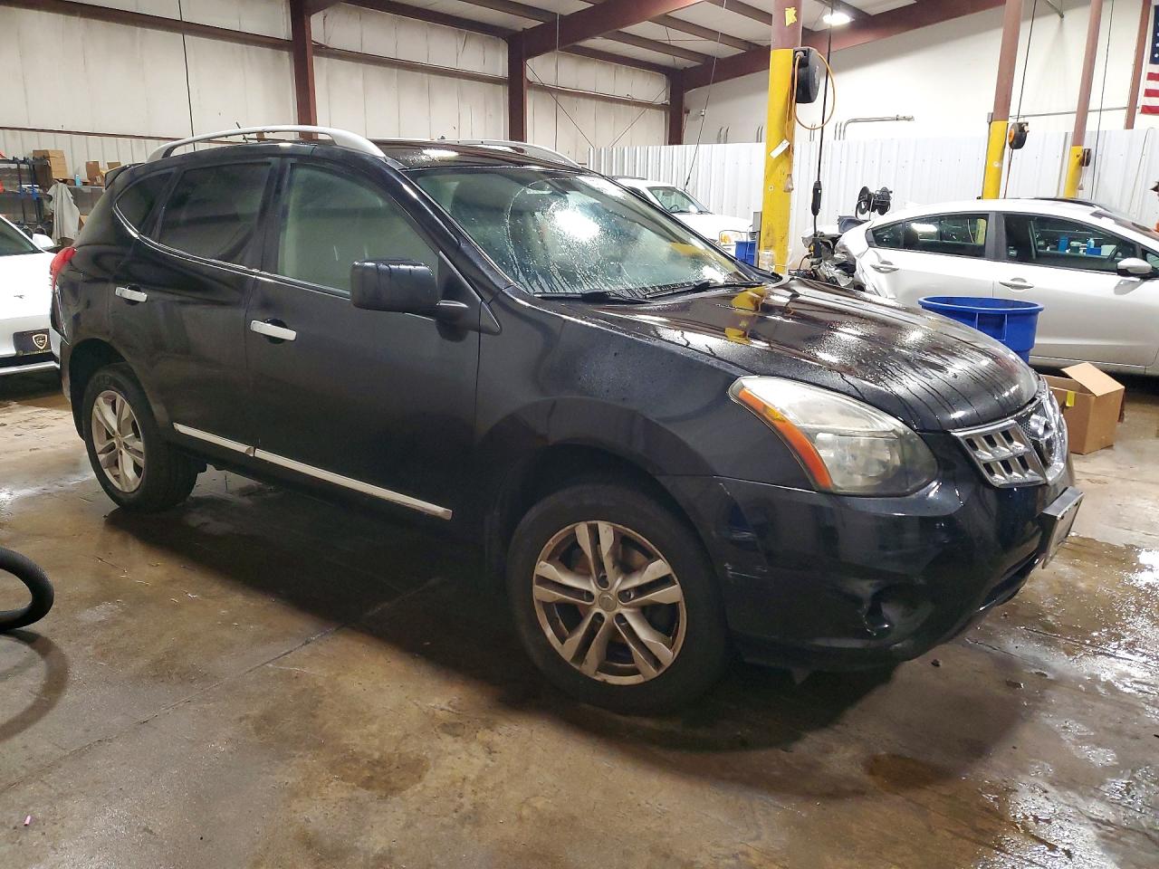 JN8AS5MVXFW260479 · 2015 NISSAN ROGUE SELECT · 4/13
