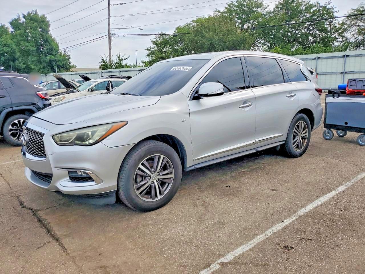 5N1DL0MMXJC532941 · 2018 INFINITI QX60