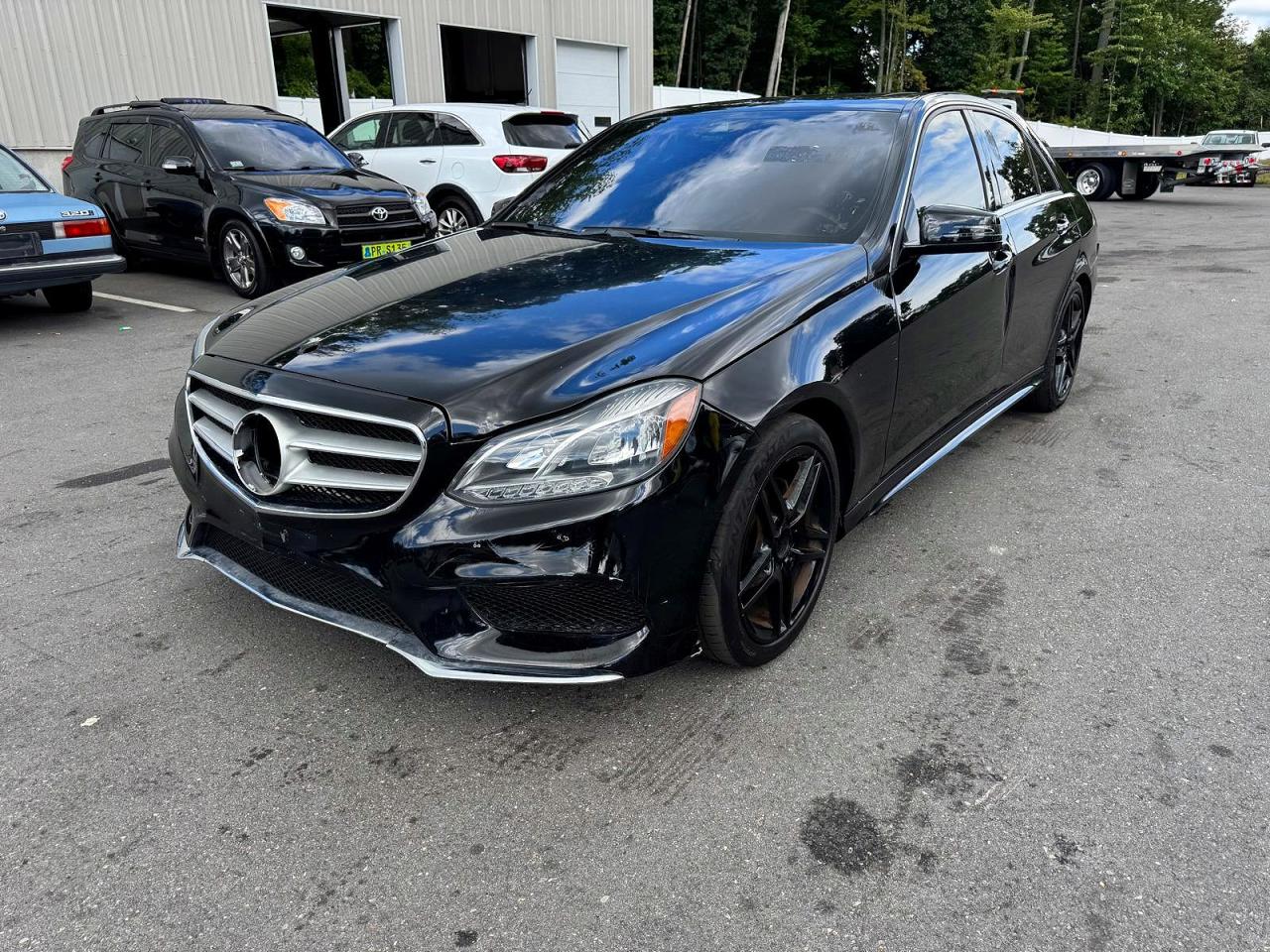 WDDHF8JB5GB175817 · 2016 MERCEDES-BENZ E