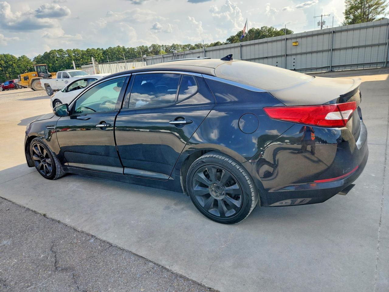 5XXGR4A63DG155256 · 2013 KIA OPTIMA · 2/12