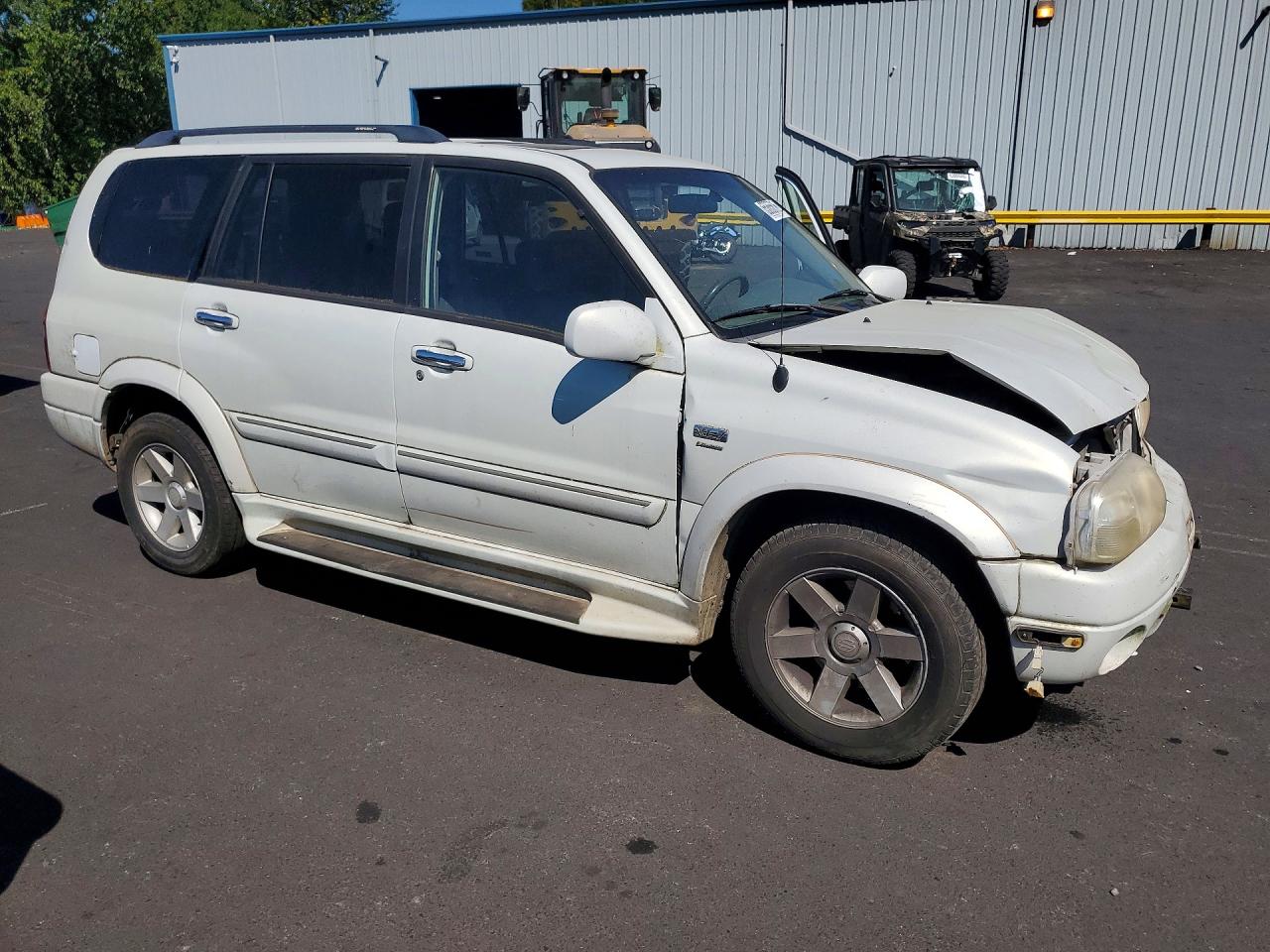 JS3TX92V124128119 · 2002 SUZUKI XL7 · 4/12