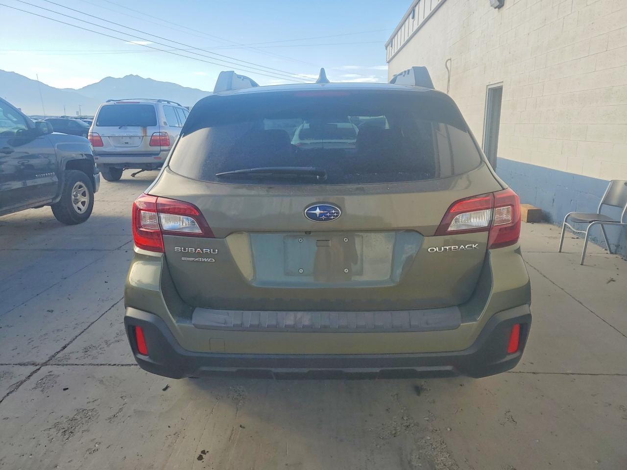 4S4BSAFC9J3355352 · 2018 SUBARU OUTBACK · 6/12