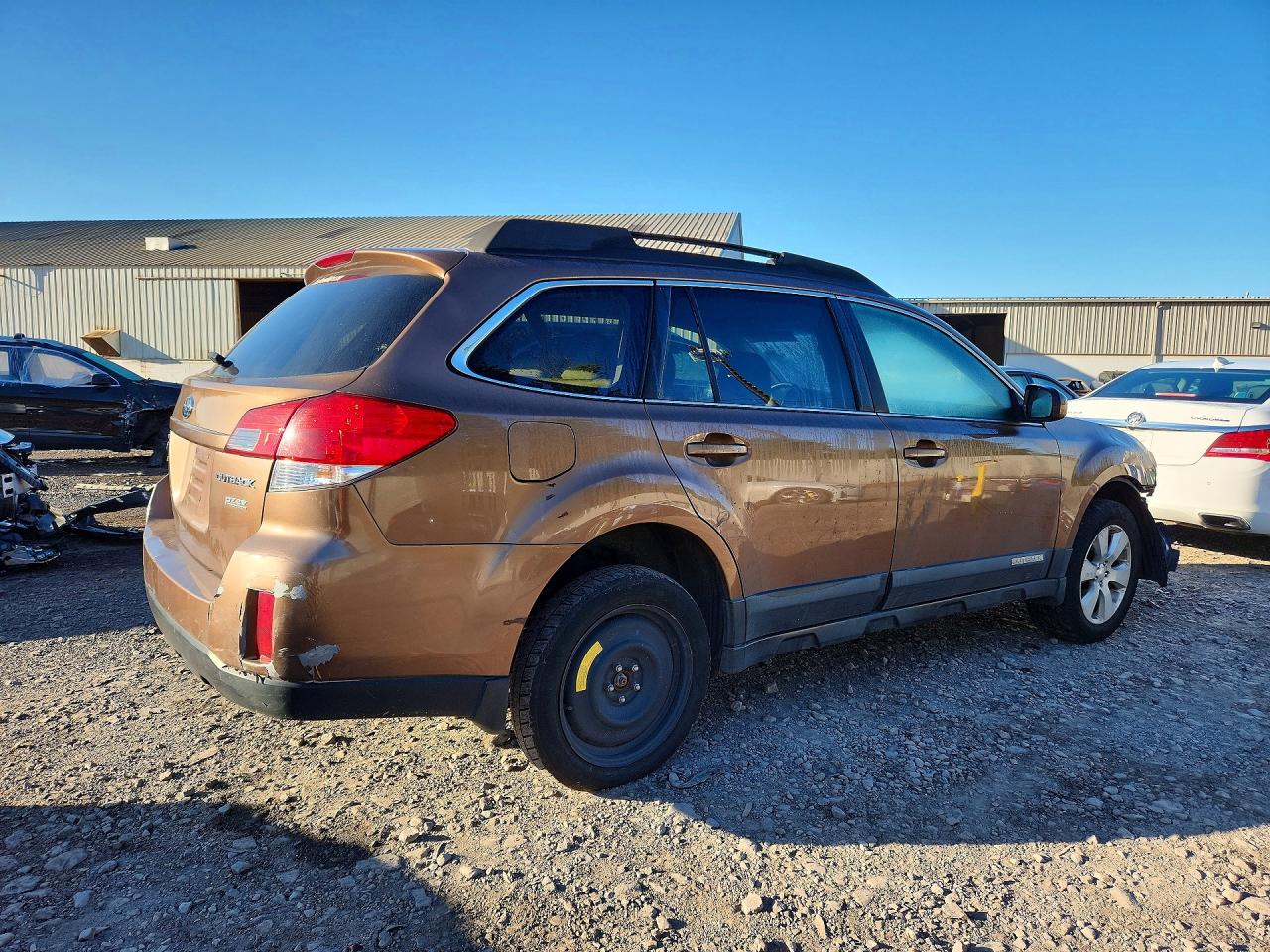 4S4BRBCC8B3358265 · 2011 SUBARU OUTBACK · 3/13