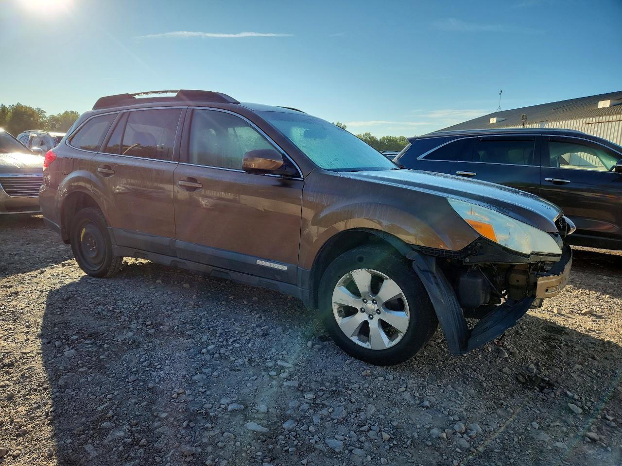 4S4BRBCC8B3358265 · 2011 SUBARU OUTBACK · 4/13