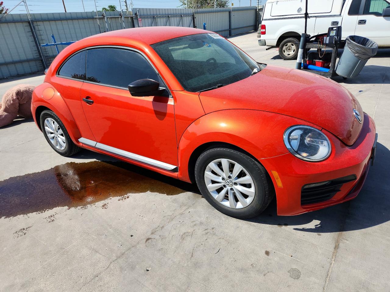 3VWFD7AT1JM701397 · 2018 VOLKSWAGEN BEETLE · 4/12