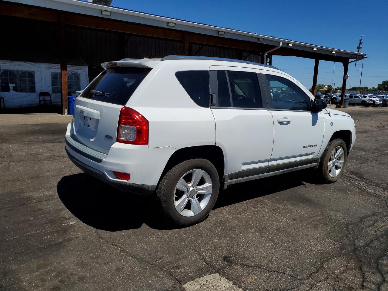1J4NF1FB0BD173476 · 2011 JEEP COMPASS · 3/12