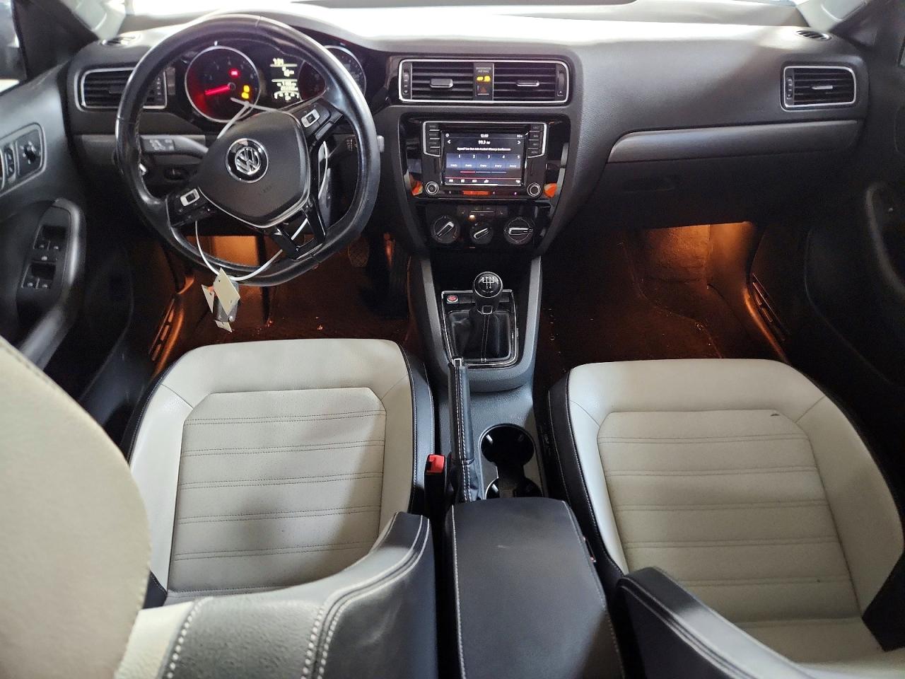 3VWB17AJ6GM298547 · 2016 VOLKSWAGEN JETTA · 8/12