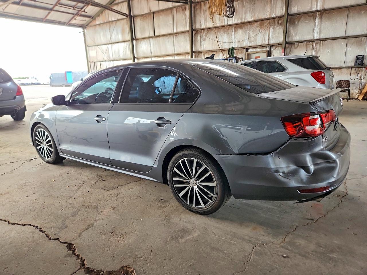 3VWB17AJ6GM298547 · 2016 VOLKSWAGEN JETTA · 2/12
