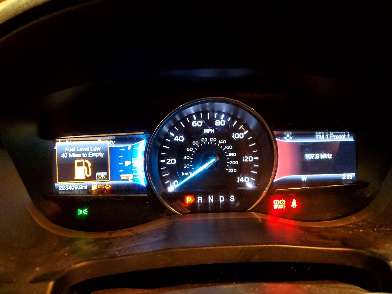 1FM5K8D85GGB45210 · 2016 FORD EXPLORER · 9/13
