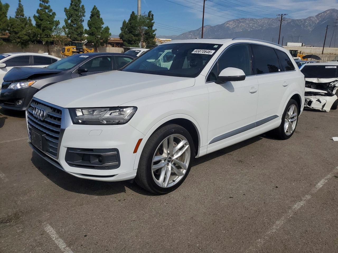 WA1VAAF71JD035535 · 2018 AUDI Q7