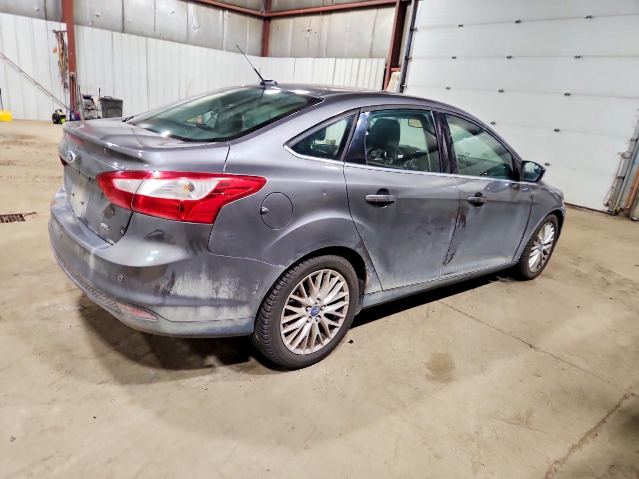 1FAHP3H2XCL297583 · 2012 FORD FOCUS · 3/12