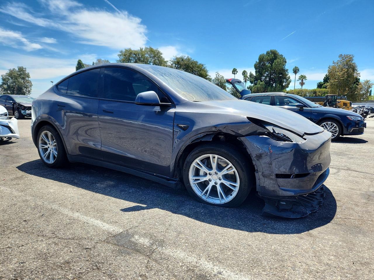 7SAYGDEE1PF890369 · 2023 TESLA MODEL Y · 4/14
