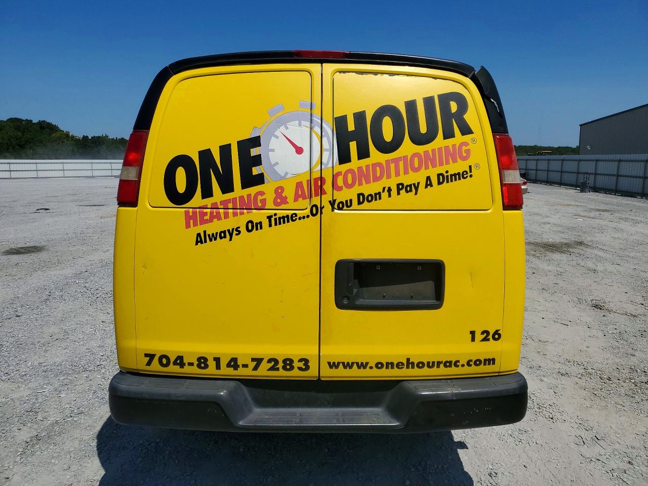 1GCWGAFF1G1166961 · 2016 CHEVROLET EXPRESS G2500 · 6/13