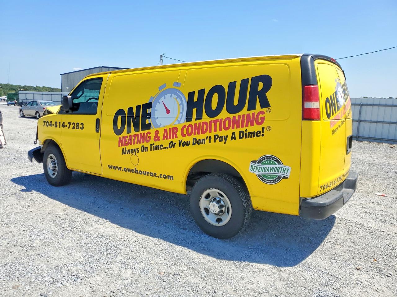 1GCWGAFF1G1166961 · 2016 CHEVROLET EXPRESS G2500 · 2/13