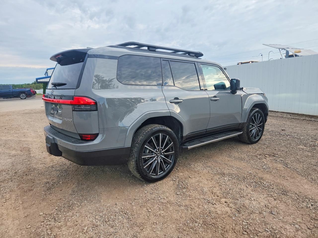 JTJVBCDX8R5017294 · 2024 LEXUS GX 550 · 3/14