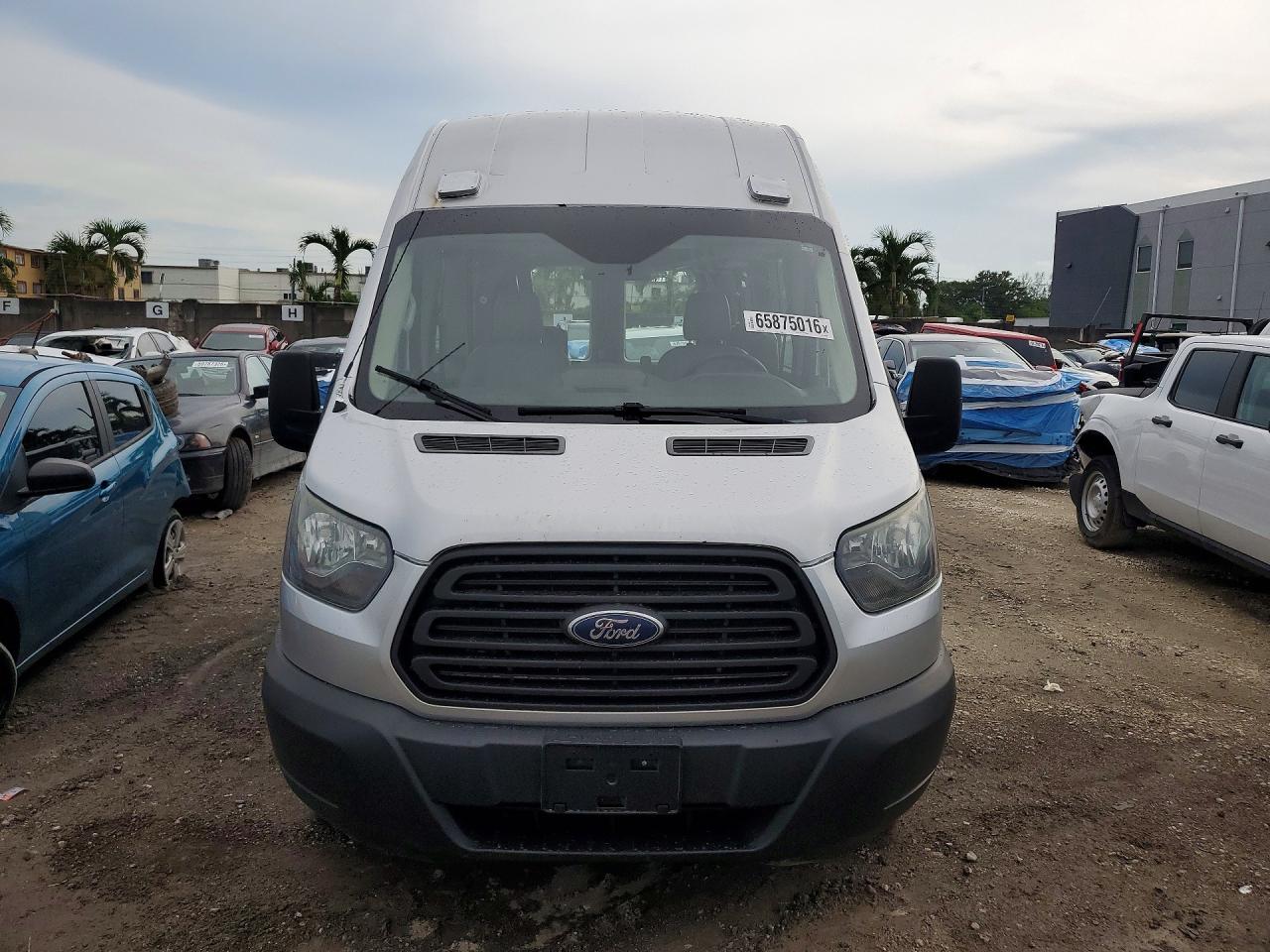 1FDZX2XM4GKB28582 · 2016 FORD TRANSIT · 5/13