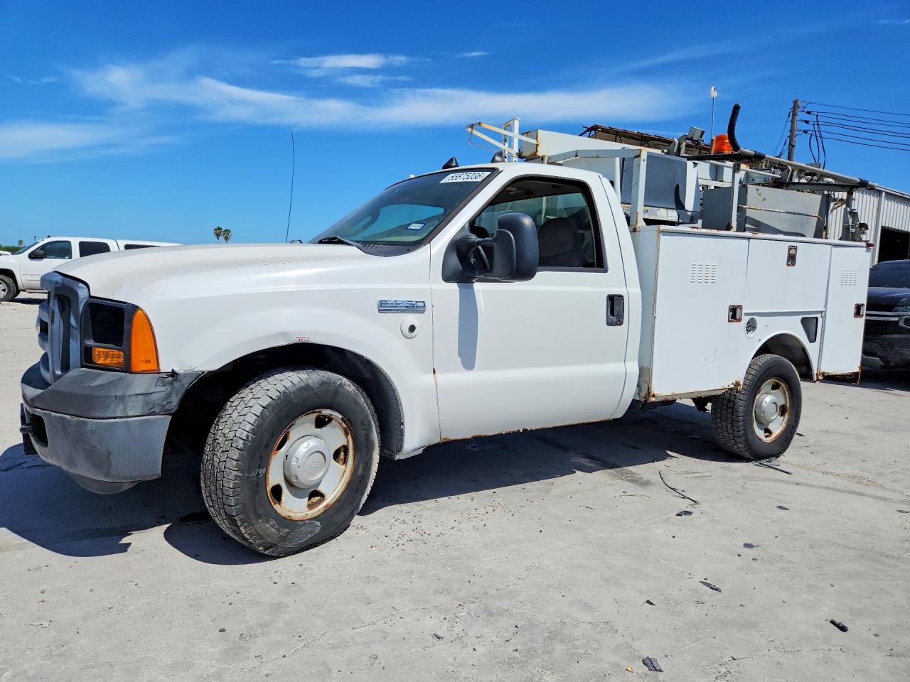 1FDSF30566EC11960 · 2006 FORD F350