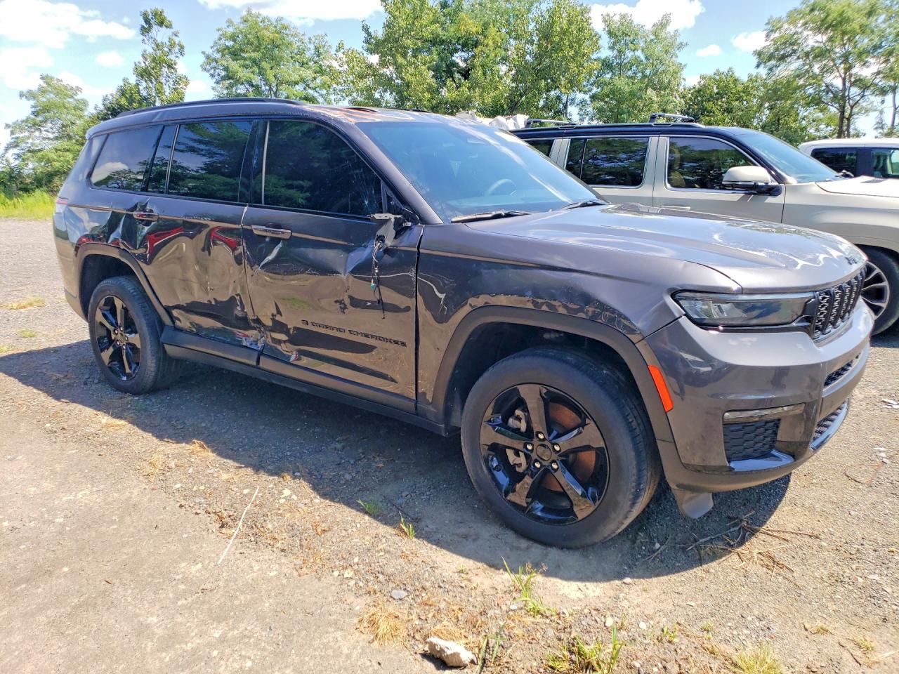1C4RJKBGXR8593603 · 2024 JEEP GRAND CHEROKEE · 4/13