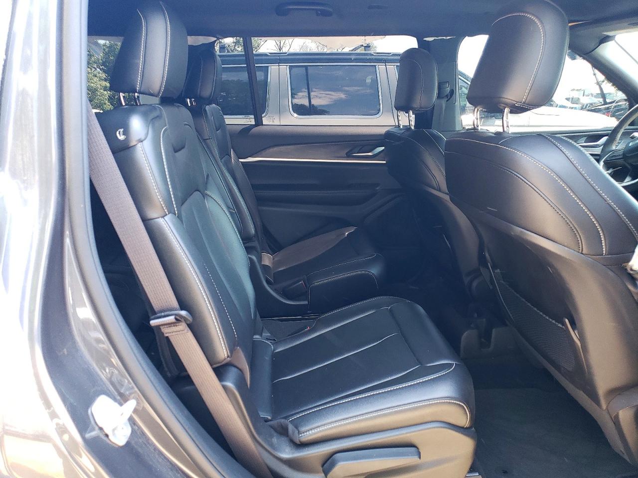 1C4RJKBGXR8593603 · 2024 JEEP GRAND CHEROKEE · 11/13