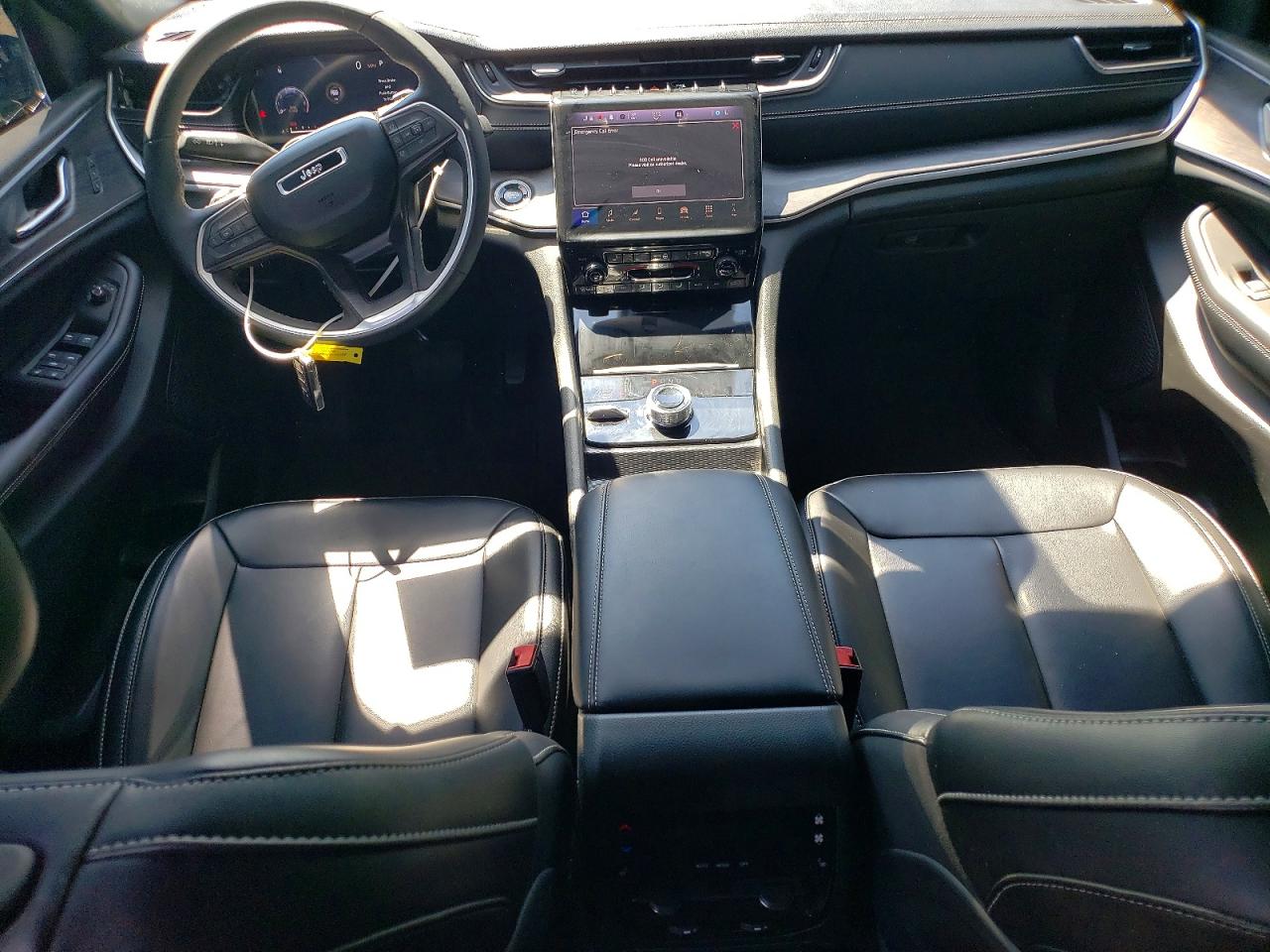 1C4RJKBGXR8593603 · 2024 JEEP GRAND CHEROKEE · 8/13