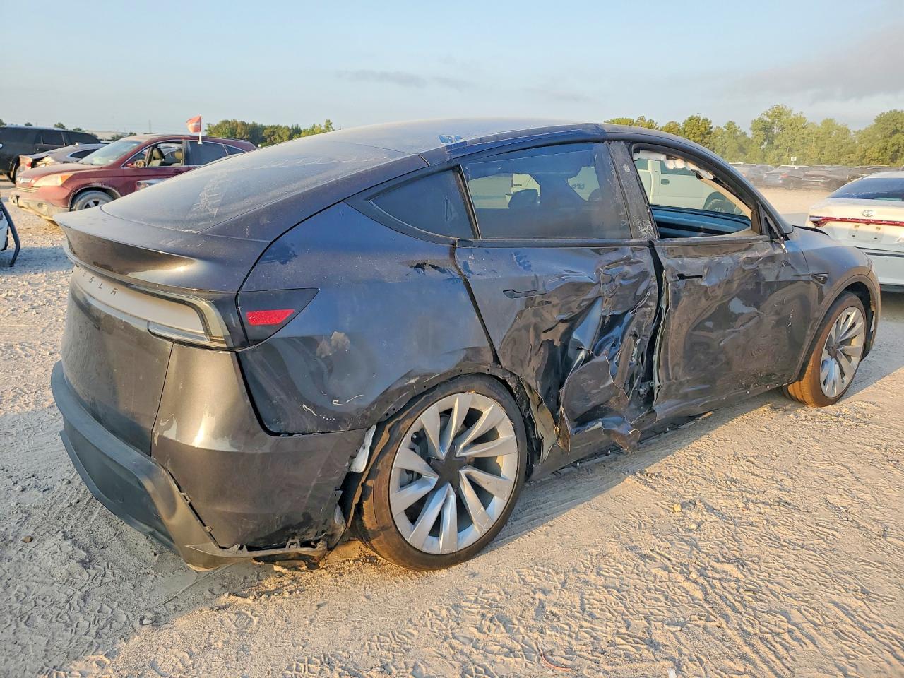 7SAYGDEDXTA609183 · 2026 TESLA MODEL Y · 3/14