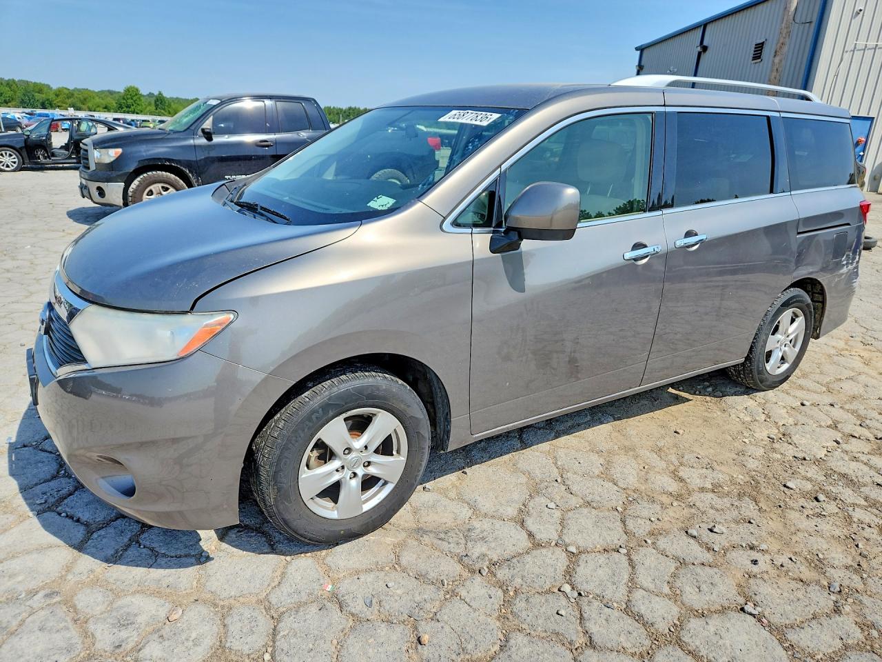 2016 NISSAN QUEST