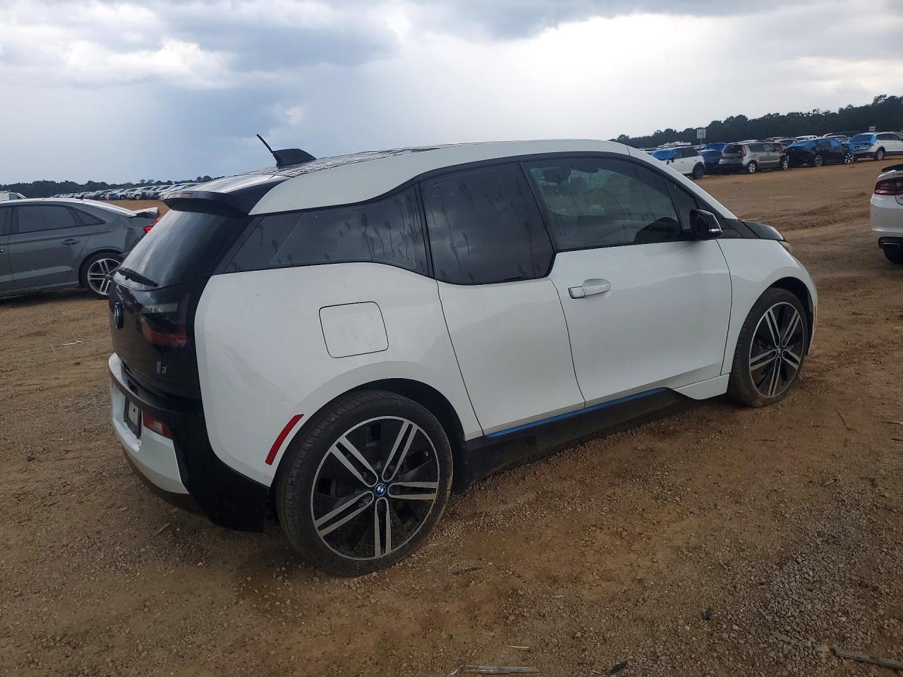 WBY1Z2C58FV286767 · 2015 BMW I3 · 3/12