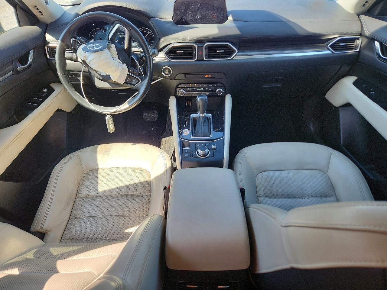 JM3KFBDM3K0574165 · 2019 MAZDA CX-5 · 8/12