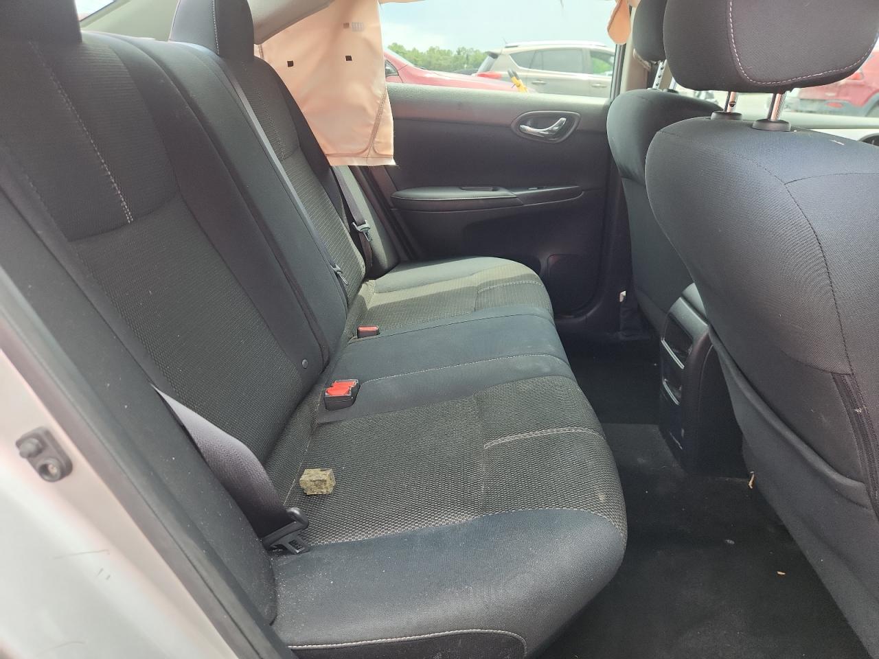 3N1AB7AP6GY306206 · 2016 NISSAN SENTRA · 10/13