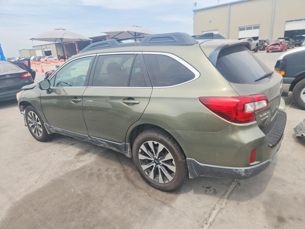4S4BSALC4G3226707 · 2016 SUBARU OUTBACK · 2/14
