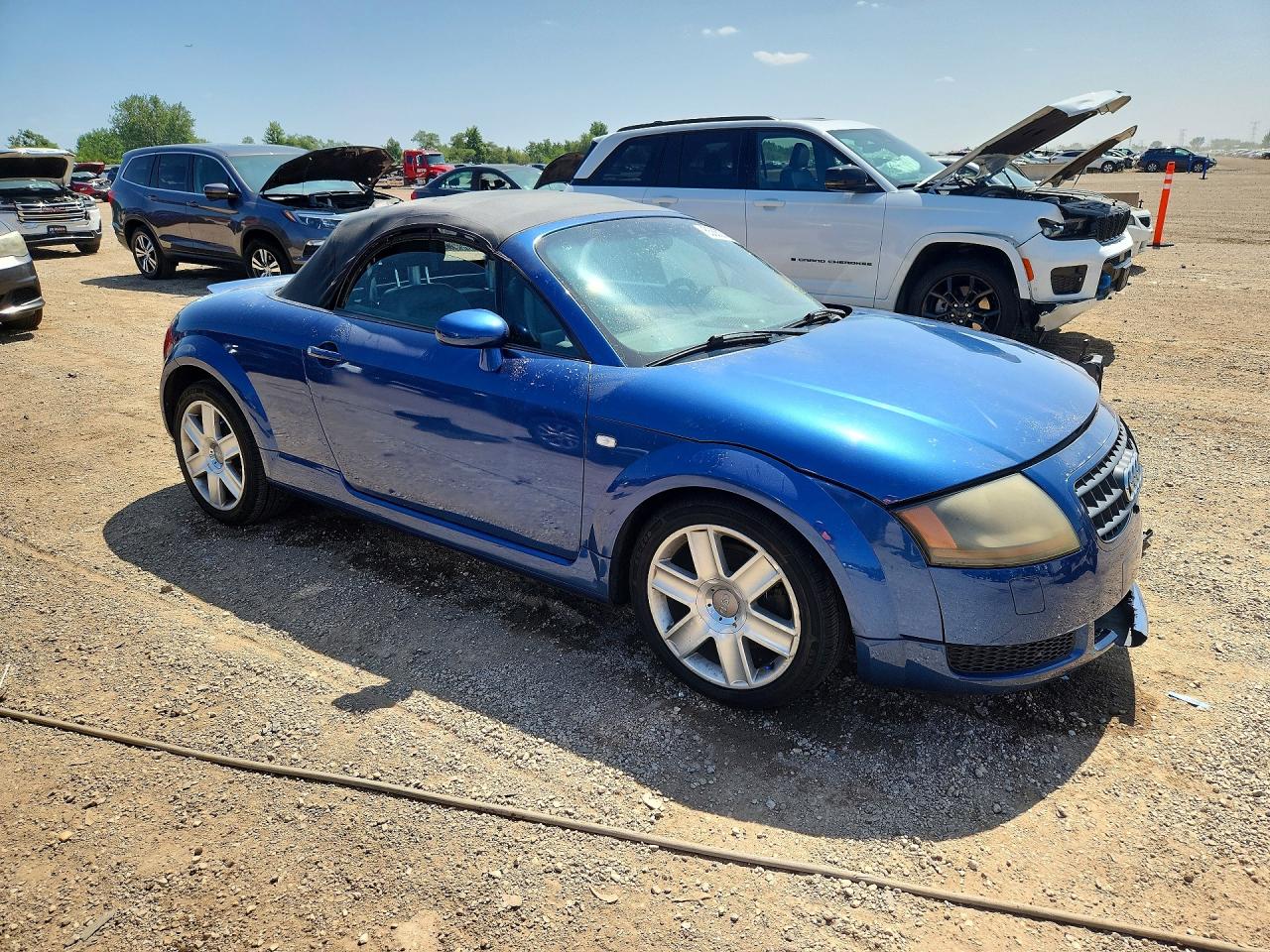 TRUTC28N031005607 · 2003 AUDI TT · 4/12