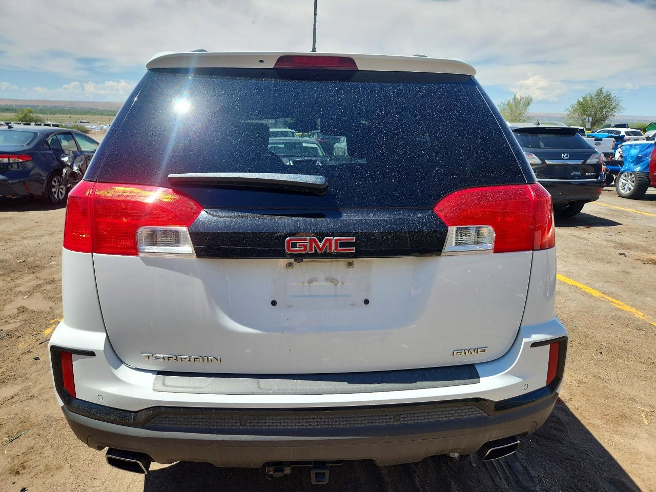 2GKFLTE32H6104096 · 2017 GMC TERRAIN · 6/13