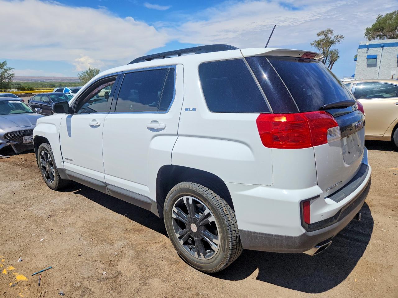 2GKFLTE32H6104096 · 2017 GMC TERRAIN · 2/13