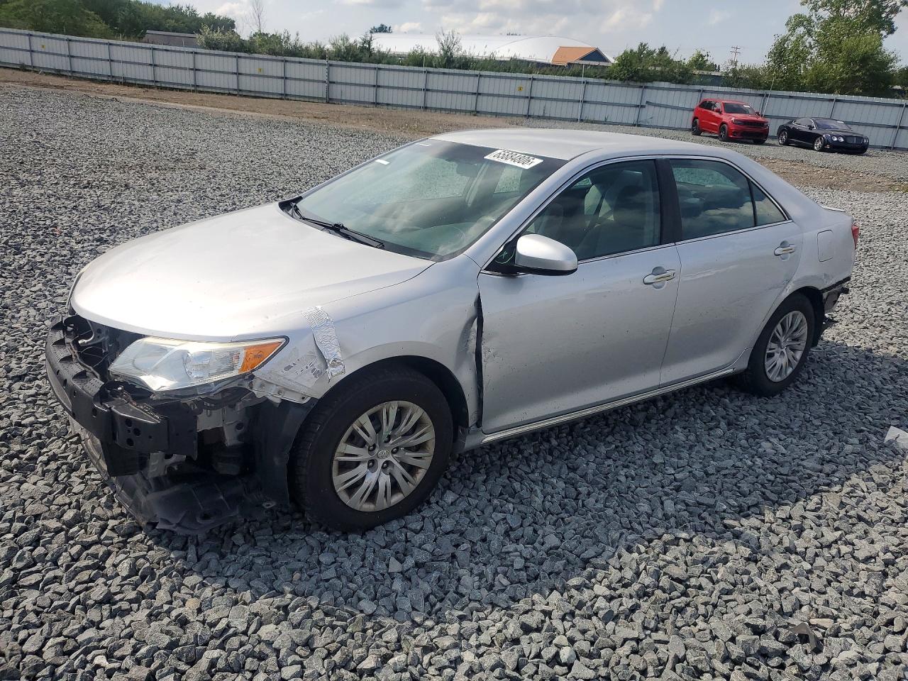 4T1BF1FK9EU355685 · 2014 TOYOTA CAMRY