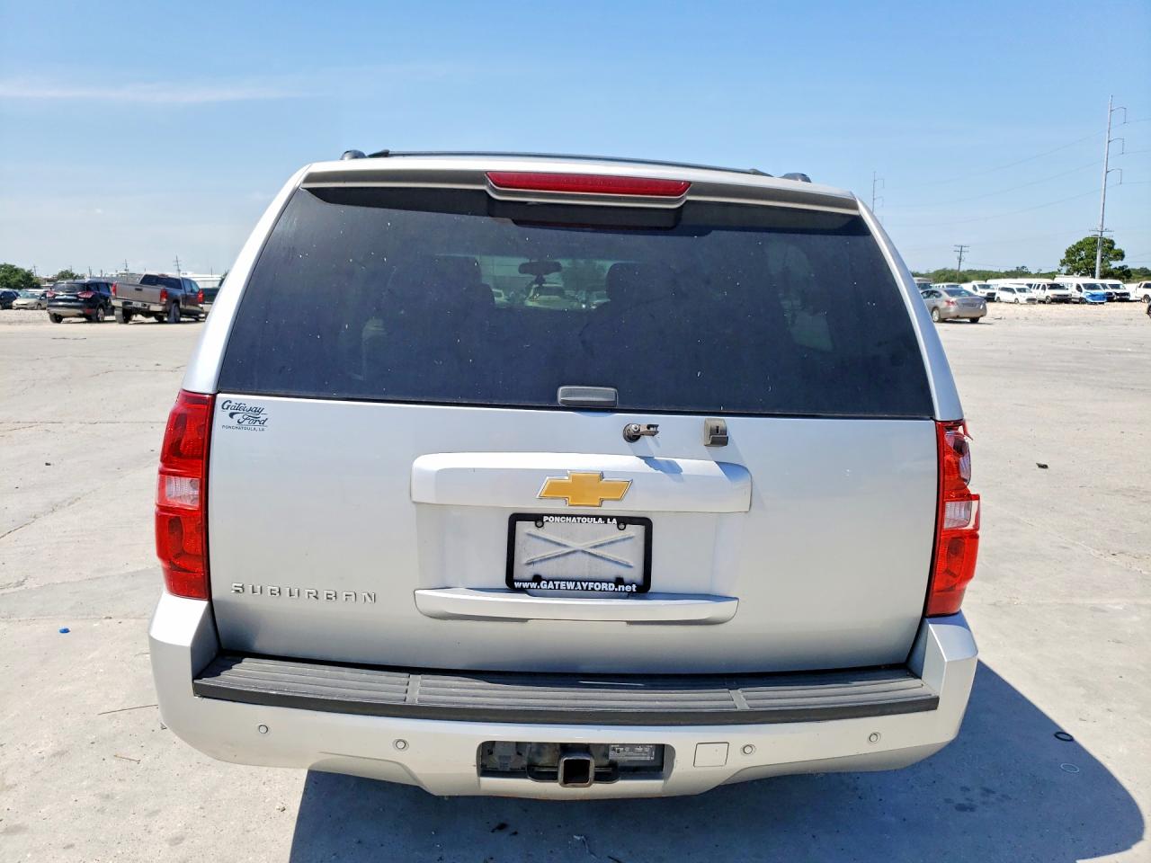 1GNSCJE08DR116697 · 2013 CHEVROLET SUBURBAN · 6/12