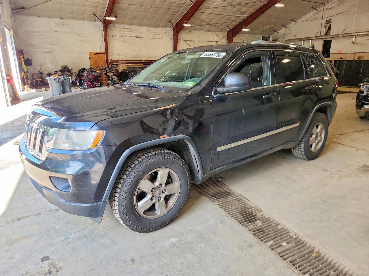 1J4RR4GG7BC678537 · 2011 JEEP GRAND CHEROKEE