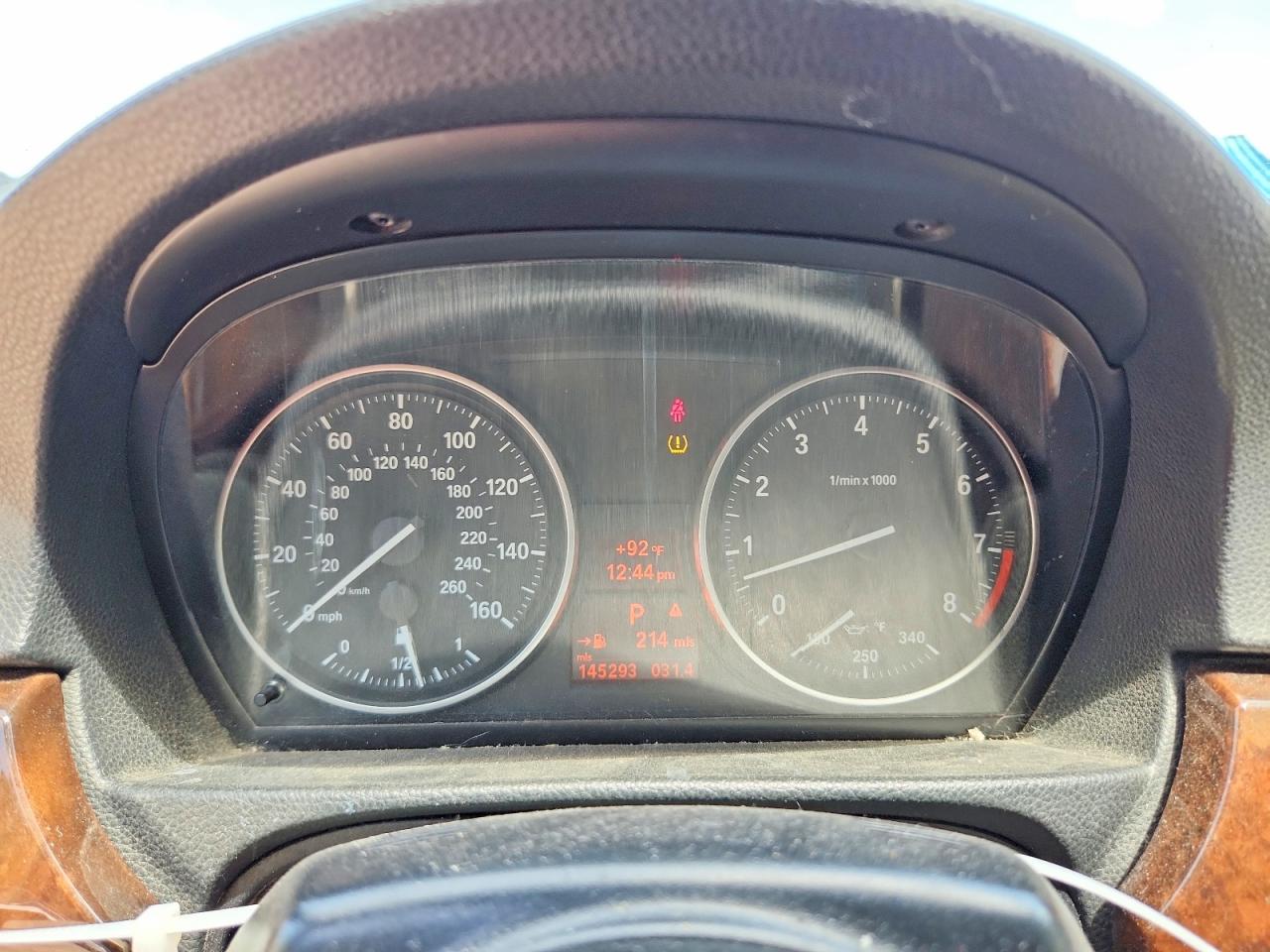 WBAWL1C55APX27381 · 2010 BMW 328 · 9/12