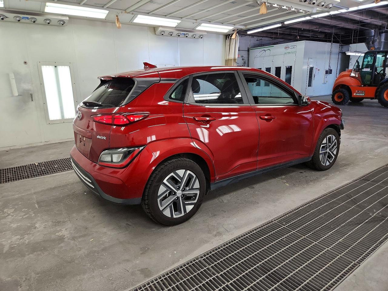 KM8K33AG2PU183462 · 2023 HYUNDAI KONA · 3/13