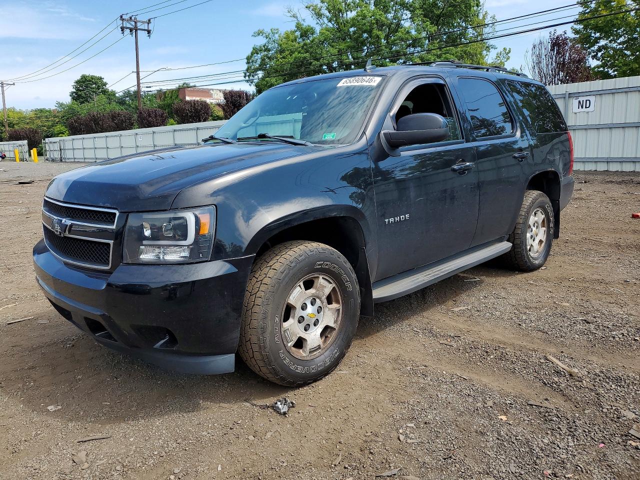 1GNSKAE09BR271906 · 2011 CHEVROLET TAHOE