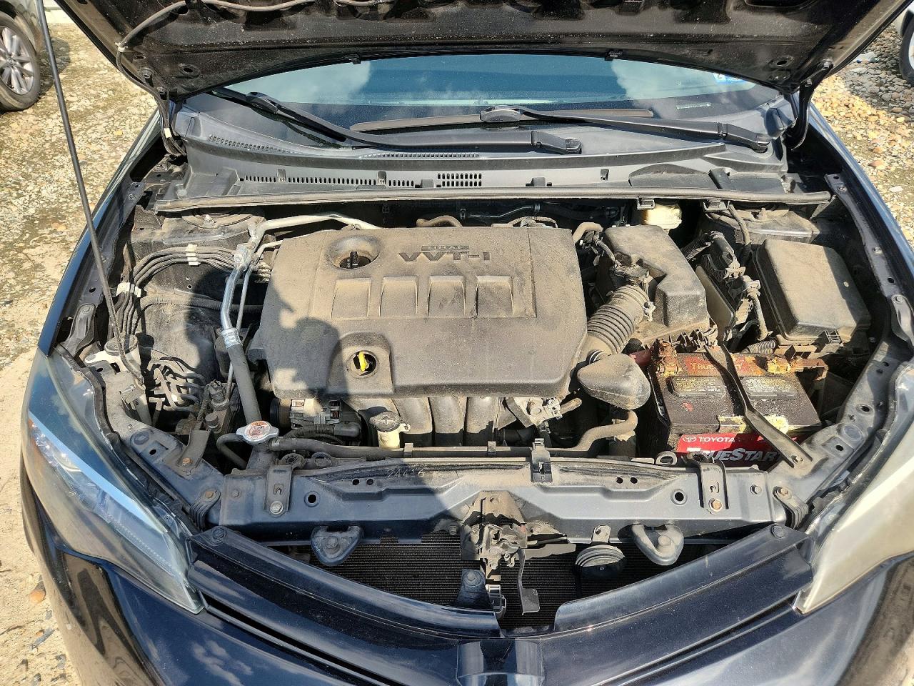 2T1BURHE1JC016233 · 2018 TOYOTA COROLLA · 11/12