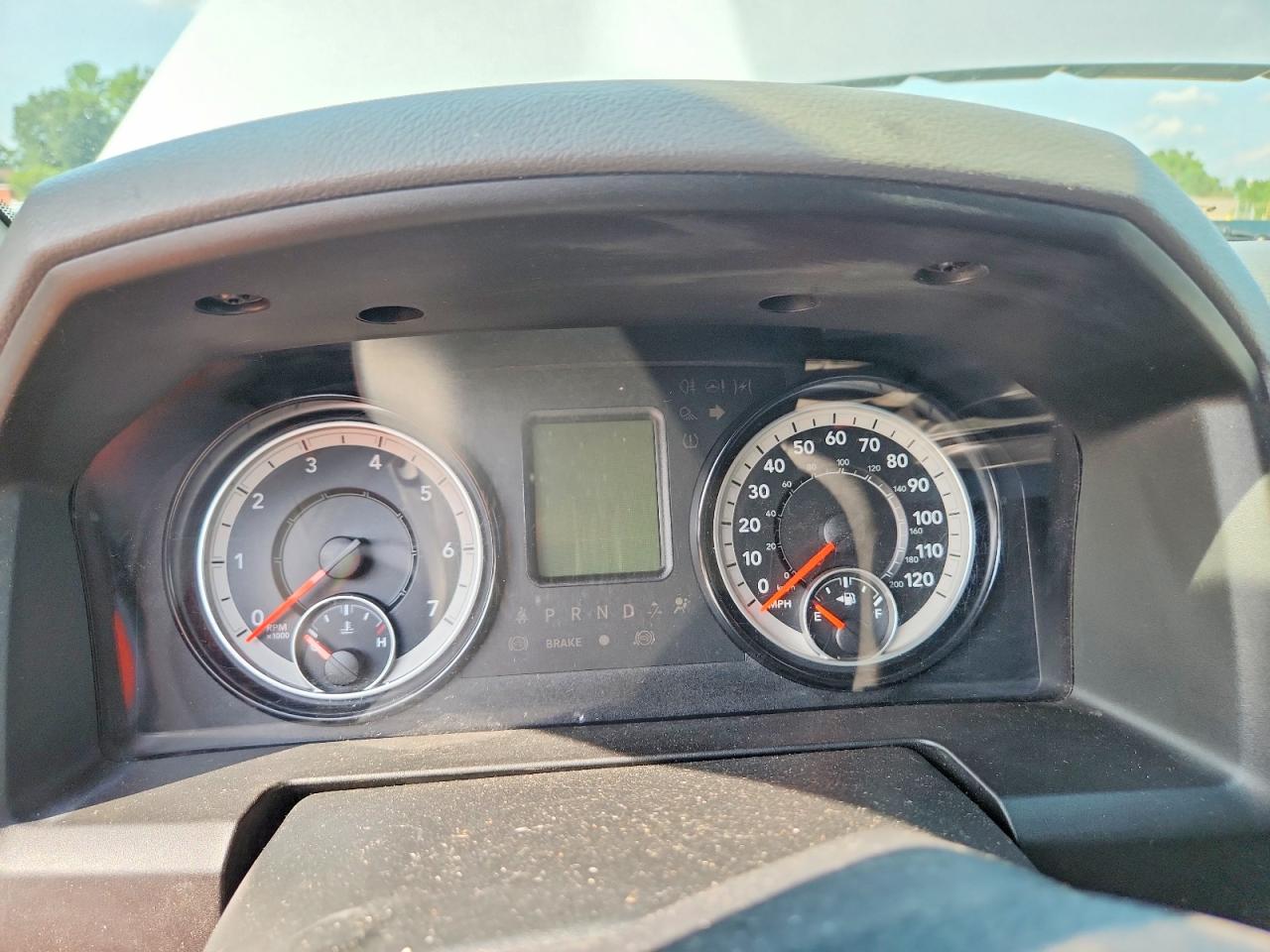 1C6RR7KT0KS548558 · 2019 RAM 1500 CLASSIC · 9/13
