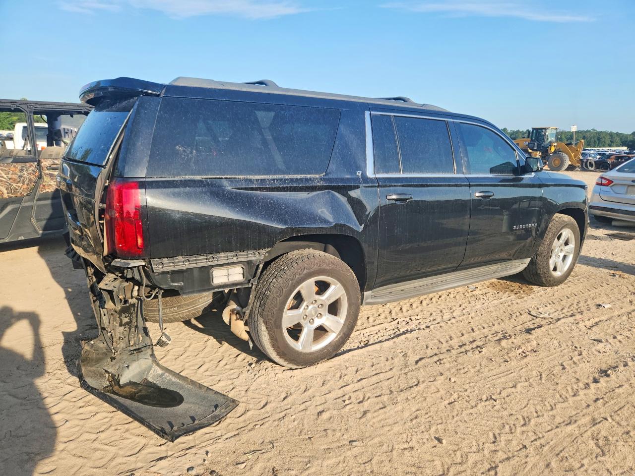 1GNSCJKC7FR599519 · 2015 CHEVROLET SUBURBAN · 3/13