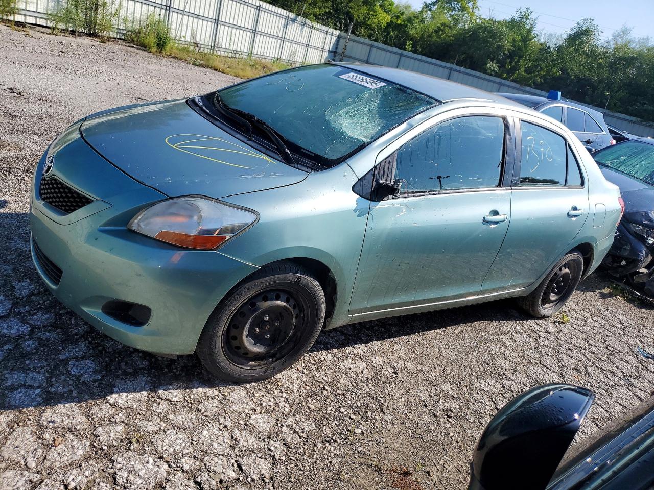 2010 TOYOTA YARIS