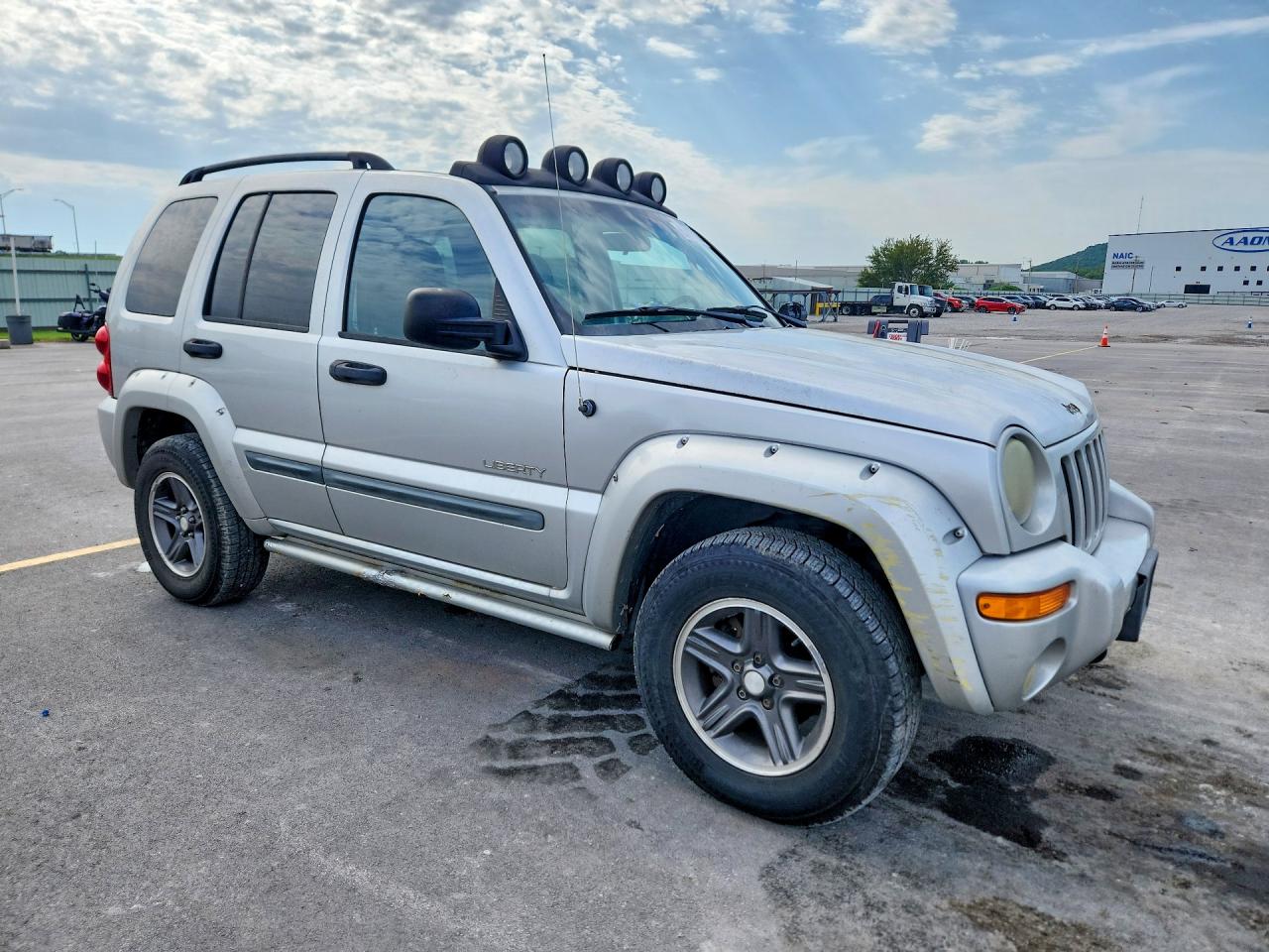 1J4GL38K04W190540 · 2004 JEEP LIBERTY · 4/12