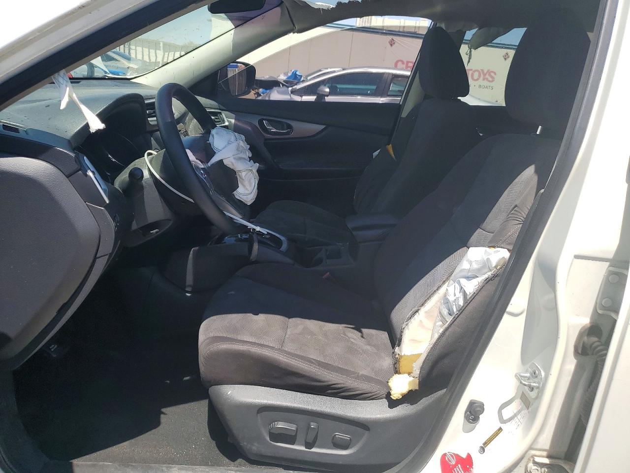 KNMAT2MV0GP636027 · 2016 NISSAN ROGUE · 7/13