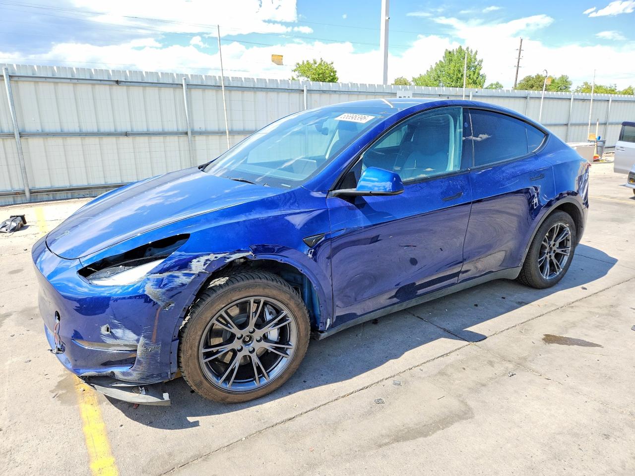 7SAYGAEE9RF193887 · 2024 TESLA MODEL Y
