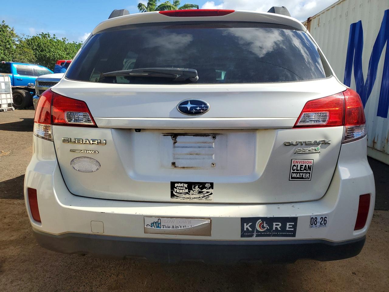 4S4BRBLC1B3418208 · 2011 SUBARU OUTBACK · 6/13